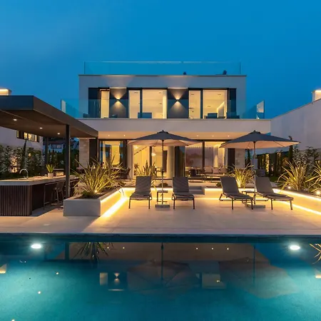 Villas Parenzo Porec Exterior photo